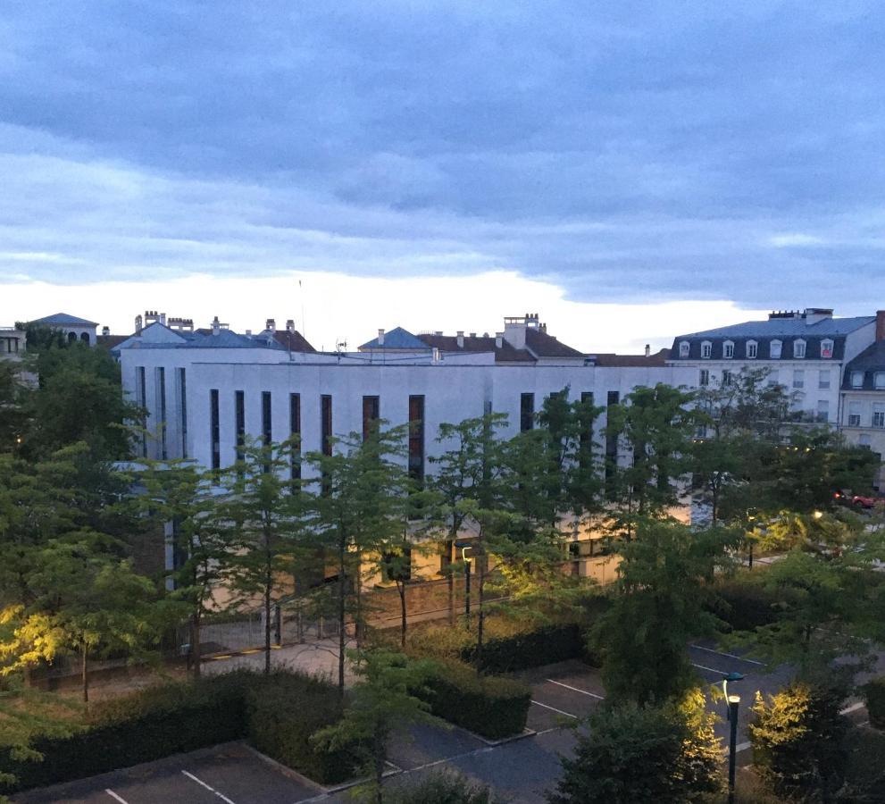 Family'S Appartement Disney Paris , 2 Parking Сери Екстериор снимка